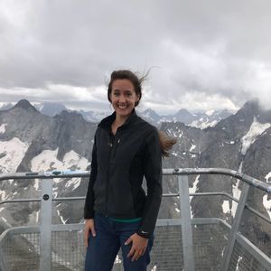 Meet your Posher, Suzannah